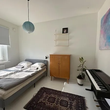 Kodikas Ja Supermukava Asunto Metron Vieressae! Smart Tv, Nopea Netti, 5 Minuuttia Keskustaan! Apartament *
