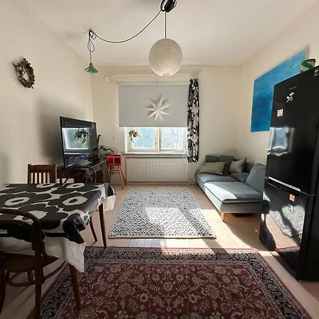 Kodikas Ja Supermukava Asunto Metron Vieressae! Smart Tv, Nopea Netti, 5 Minuuttia Keskustaan! Apartamento